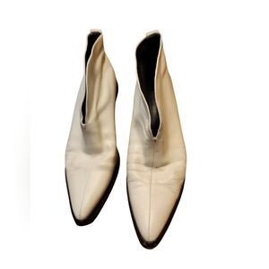 Via Spigs Fianna Ankle Boots Size 9.5